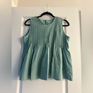 Mint Sleeveless Pleated Women's Blouse